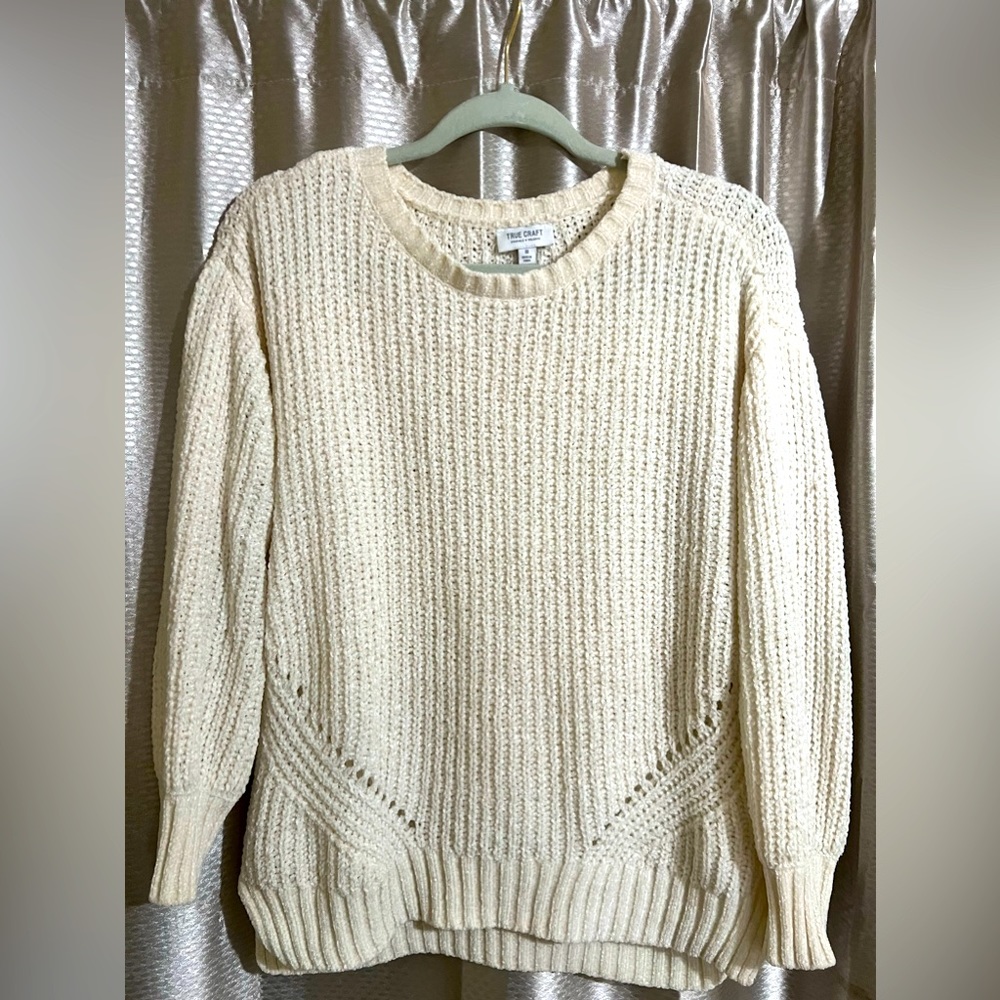 True Craft Cream sweater